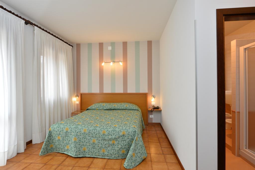 Locanda Grego Bolzano Vicentino Exterior foto